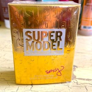 Victoria Secret Supermodel NIB retired